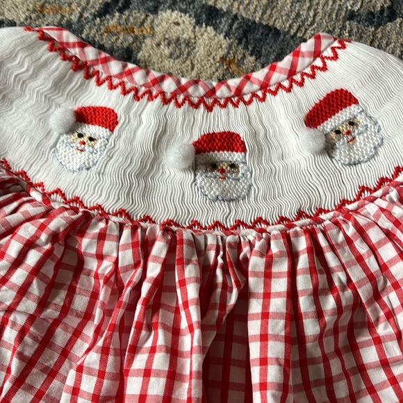 Cecil and Lou smocked ruffle Santa outfit 3T - Picture 3 of 6